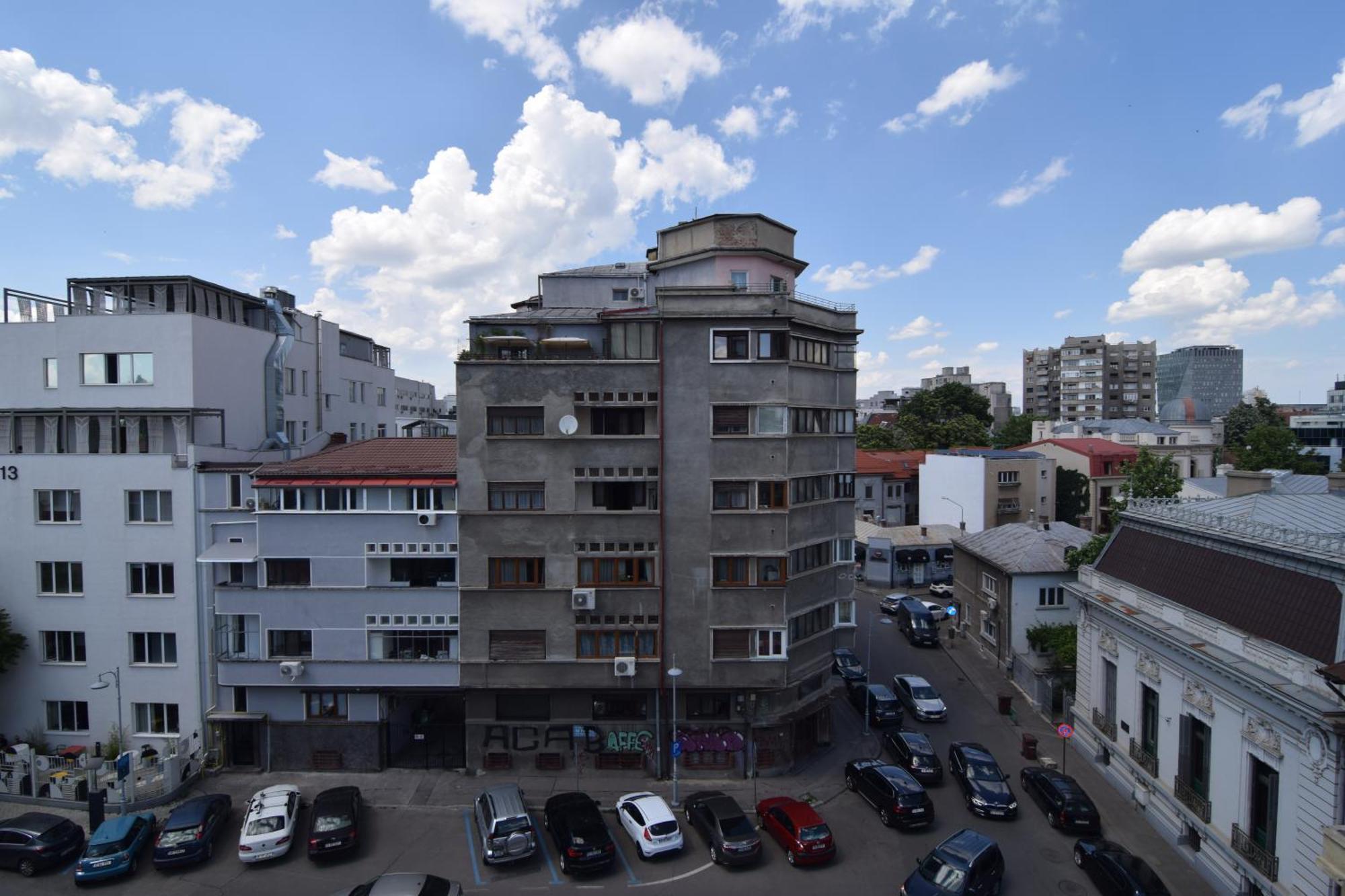 Studio In The Center Of Bucharest Exterior photo